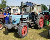 =Eicher, steht beim Köhlerfest in Bad Orb, 06-2022