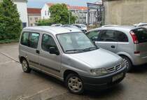 Citroen Berlingo Mk1, gesehen in Mai, 2021.