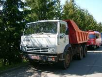 Welch selten gewordenes Ffahrzeug,der Kamas Muldenkipper stand ebenfalls noch auf dem Parkplatz vor dem Ausstellungsgel�nde beim Werdauer Oldtimertreffen.
