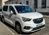 Diesen Opel Combo E Life siebensitzer habe ich in Juni, 2021 fotografiert.
