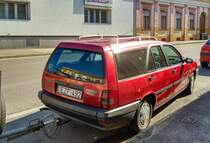 Rückansicht: Fiat Tempra SW in Rosso Bright. Foto: Juni, 2021.