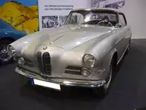 BMW 503 Coupe. Von 1956 bis 1959 wurden insgesamt 239 solcher schnittigen Coupes produziert. Für das Design zeichnete sich Albrecht Graf von Goertz (*1914 +2006) verantwortlich. Unter der Motorhaube verrichtet ein V8-Motor seine Arbeit, der aus einem Hubraum von 3168 cm³ 140 PS leistet. Essen Motor Show am 06.12.2022.