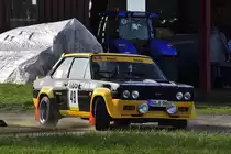 Fiat Abarth 131, Gerd & Sarah Bauer, bei der Rallye Köln - Ahrweiler am 12.11.2022, bei Rodder