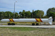 Ein Transportwagen für Raketen - in diesem Falle die Capricornio-Rakete - war im Museo del Aire in Cuatro Vientos zu sehen. (November 2022)