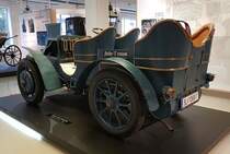 =Lohner Porsche Mixte, Erstzulassung 1901, 4 Zyl.-Motor mit 5507 ccm, 28 PS, steht im Museum  fahr(T)raum - Ferdinand Porsche  in Mattsee/Österreich im Juni 2022