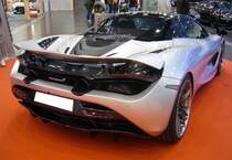 Heckansicht eines McLaren 570S. Essen Motor Show am 06.12.2022.