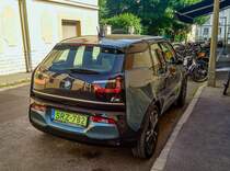 Rückansicht: BMW i3, gesehen in Juni, 2021