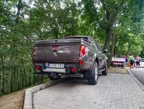 Rückansicht: Mitsubishi L200 vierte Generation. Foto: Juli, 2021.