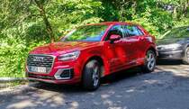 Roter Audi Q2. Foto: Juni, 2021.