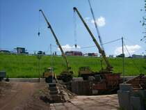 ADK70 und ADK 125 standen unterhalb der neuen Ortsumgehung von Werdau auf der das diesj�hrige Oldtimertreffen stattfand