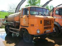 IFA W50 Saugwagen auf dem Gel�nde der Firma teichmann in Werdau, unterhalb des Ausstellungsgel�ndes