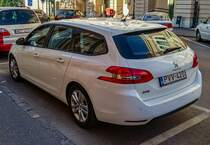 Rückansicht: Peugeot 308 Break der zweiten Generation. Foto: 07.2021.