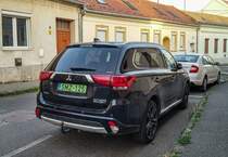 Rückansciht: Mitsubishi Outlander, dritte Generation, erste Facelift Plugin hybrid (07.2021)