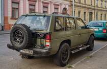 Rückansicht: Nissan Terrano Mk1. Foto: Juli, 2021.