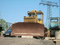 Dieser Kettentraktor T-170 stand bei der Fa. Teichmann in Werdau