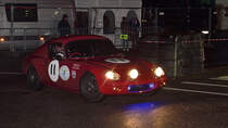 Nr.11 	LOTUS Elan 26R Shapecraft (1963), ccm 1600, beim Tankstopp in der Nacht, Fahrer: SCHRYVER Michael, SCHRYVER Will & WELLER Marcus alle UK, Spa Six Hours Endurance am 1.10.20
