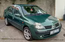 Renault Thalia in Vert Giverny alias Giverny Grün. Foto: july, 2021.