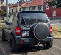 Rückansicht: Mitsubishi Pajero Pinin Modelljahr 2005, getunt. Foto: 08.2021.