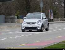 Grauer Smart unterwegs in Olten am 29.01.2023