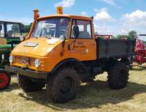 =Unimog 421, Bj. 1970, 45 PS, ausgestellt beim Oldtimertreffen in Wisselsrod, 06-2022