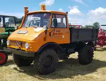 =Unimog 421, Bj. 1970, 45 PS, ausgestellt beim Oldtimertreffen in Wisselsrod, 06-2022