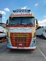 =Volvo von FLORO-Yachttransport auf dem Weg nach Skandinavien, 07-2022