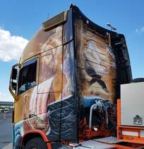 =Volvo von FLORO-Yachttransport auf dem Weg nach Skandinavien, 07-2022