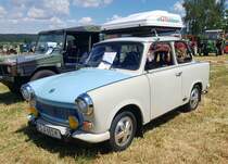 =Sachsenring Trabant 601, ausgestellt beim Oldtimertreffen in Wisselsrod, 06-2022