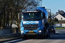 Mercedes Benz Arocs Betonmischer, von Beton Schilling aus Fischbach/Clervaux, auf dem R�ckweg ins Lager um neues Material abzuholen. 02.2023

