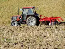 FIAT 65-94, bei der Bodenpflege im hügeligen Mühlviertel; 150308