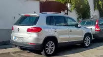Rückanischt: VW Tiguan, erste generation, Facelift. Foto: August, 2021.