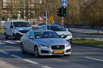 Jaguar XF, gesehen in der Stadt Luxemburg. 02.2023.