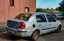 Rückansicht: Renault Thalia. Foto: 08.2021.