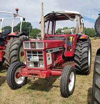 =IHC 844, gesehen bei der Oldtimerausstellung in Uttrichshausen, 07-2022