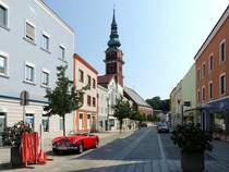 AUSTIN-HEALEY 3000MX-II, hat sich in der Schwanthalergasse in Ried eingefunden; 220724