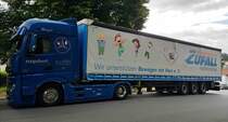 =MB Actros der Spedition NOPHUT mit einem Auflieger der Spedition ZUFALL, 07-2022