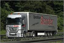 simply the best SPEDITION BENDER: Actros 1846 MP3 der Spedition BENDER aus Leipzig ist auf der A45 unterwegs. (30.05.2009)
