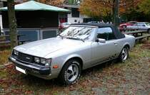 Toyota Celica TA40 Cabriolet, der Baujahre 1980 bis 1982. Die Cabriolet Modelle wurde von der Firma Tropic aus Crailsheim/Baden Württemberg umgebaut. Das Modell war mit etlichen 1.6 Liter und 2.0 Liter Motoren mit einem Leistungsspektrum von 75 PS bis 123 PS lieferbar. Nippon Classic Days an der Borbecker Dampfbierbrauerei vor einigen Jahren.