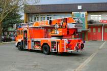 Feuerwehr Griesheim MAN LC DLK23/12 (Florian Griesheim 1/30) am 18.02.23 bei einen Fototermin