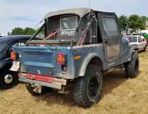 =Jeep Renegade, gesehen bei der Oldtimerausstellung in Uttrichshausen, 07-2022