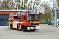 Feuerwehr Mörfelden Walldorf Reserve MAN DLK23/12  (Florian Mörfelden Walldorf 2-30-2) am 04.03.23 bei einem Fototermin