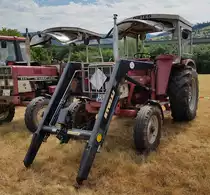 =IHC 533, gesehen bei der Oldtimerausstellung in Uttrichshausen, 07-2022