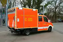 Feuerwehr Mörfelden Walldorf Mercedes Benz Sprinter GW-L (Florian Mörfelden Walldorf 2-64) am 04.03.23 bei einem Fototermin