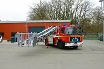 Feuerwehr Mörfelden Walldorf Reserve MAN DLK23/12 (Florian Mörfelden Walldorf 2-30-2) am 04.03.23 bei einem Fototermin