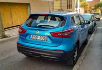 Rückansicht: Nissan QashQai Mk2 in Vivid Blue. Foto: 09.2021.