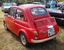=Fiat 500, gesehen bei der Oldtimerausstellung in Uttrichshausen, 07-2022