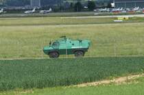 Ein Fahrzeug der Bundespolizei aufgenommen am 30.05.09 am Stuttgarter Flughafen.