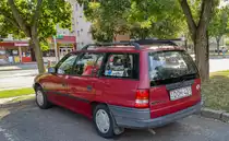 Rückansicht: Opel Astra F Caravan . Foto: 09.2021.