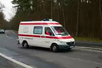 DRK Katastrophenschutz Main Kinzig Kreis Mercedes Benz Sprinter KTW am 12.03.23 bei einer Evakuierung in Hanau