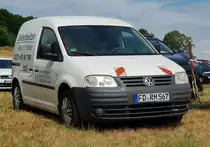 =VW Caddy von Erdarbeiten MÜLLER, gesehen bei der Oldtimerausstellung in Uttrichshausen, 07-2022